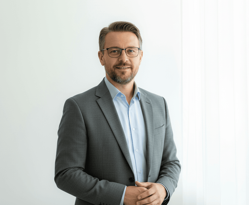 Dr. Charles Mitchell